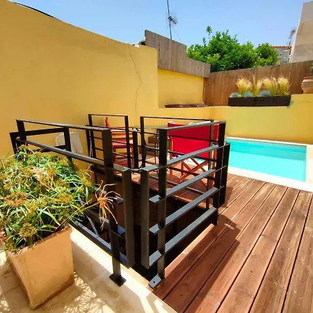 Arismari Cretan Holiday *