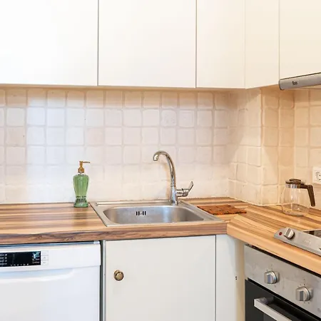 Arismari Cretan Holiday Holiday home Angouseliana