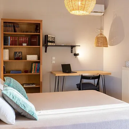 Arismari Cretan Holiday Holiday home Angouseliana